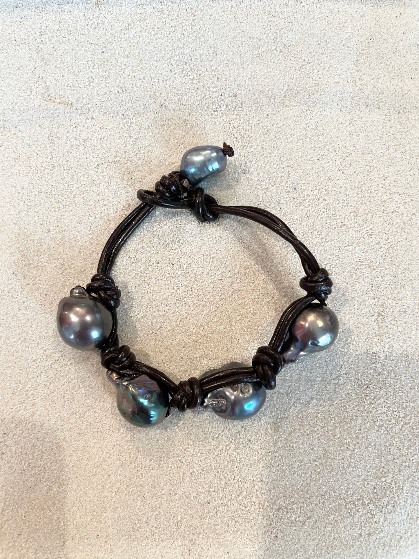 Mela M Leath Freshwater Pearl Bracelet