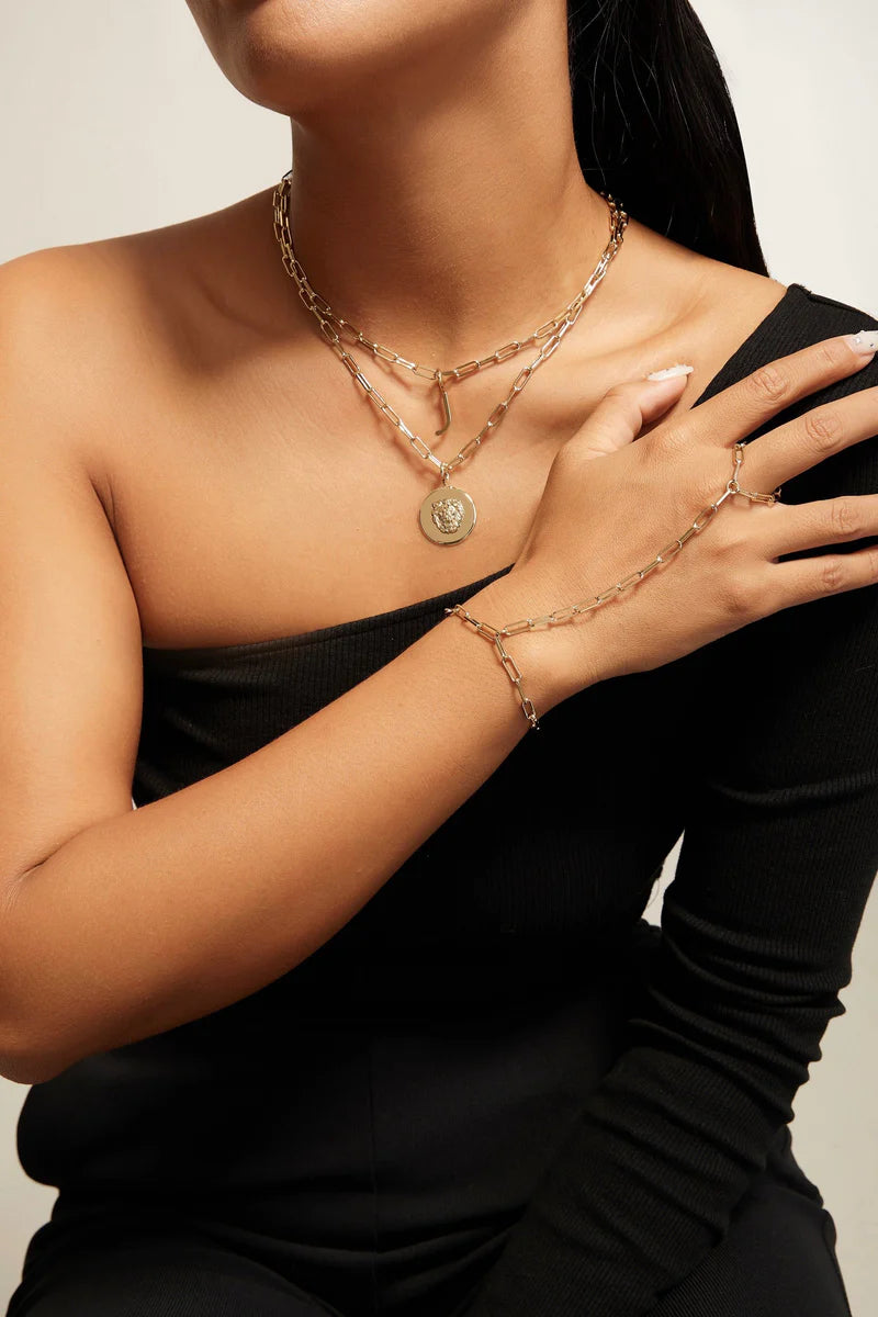 Eklexic Elongated Link Chain Necklace