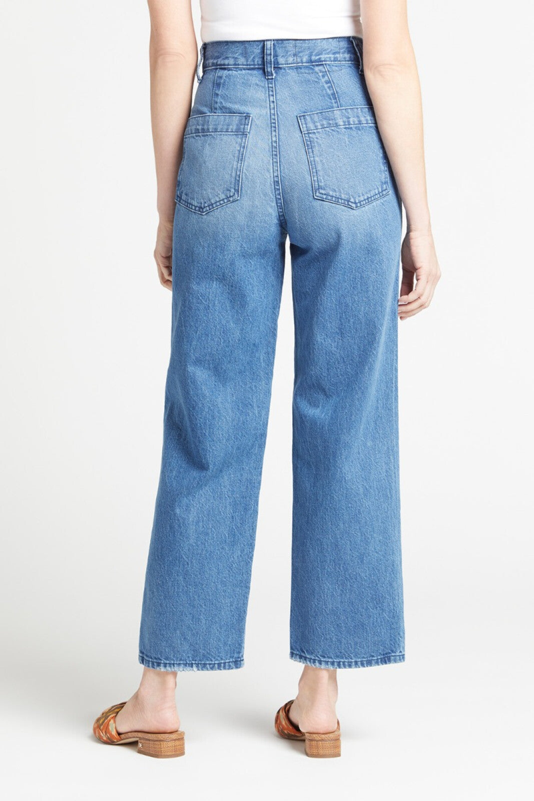 Amo Patch Pocket Jeans In Delight