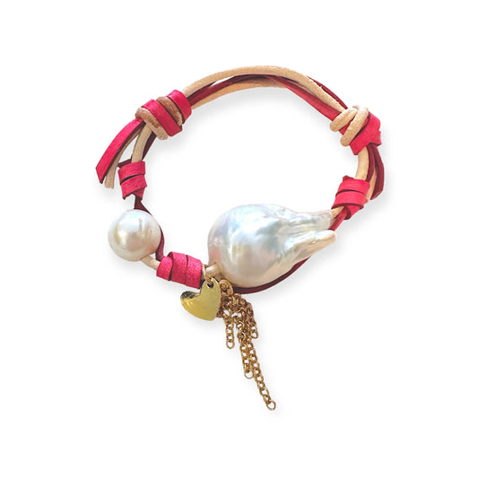Joie DiGiovanni Barbie Dream Baroque Pearl Gold Rocker Bracelet